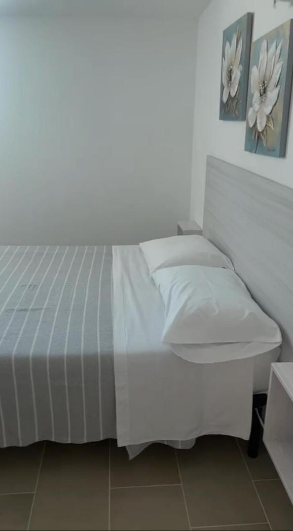 Perla Bianca Elite Villa Marina di Lizzano Exteriör bild