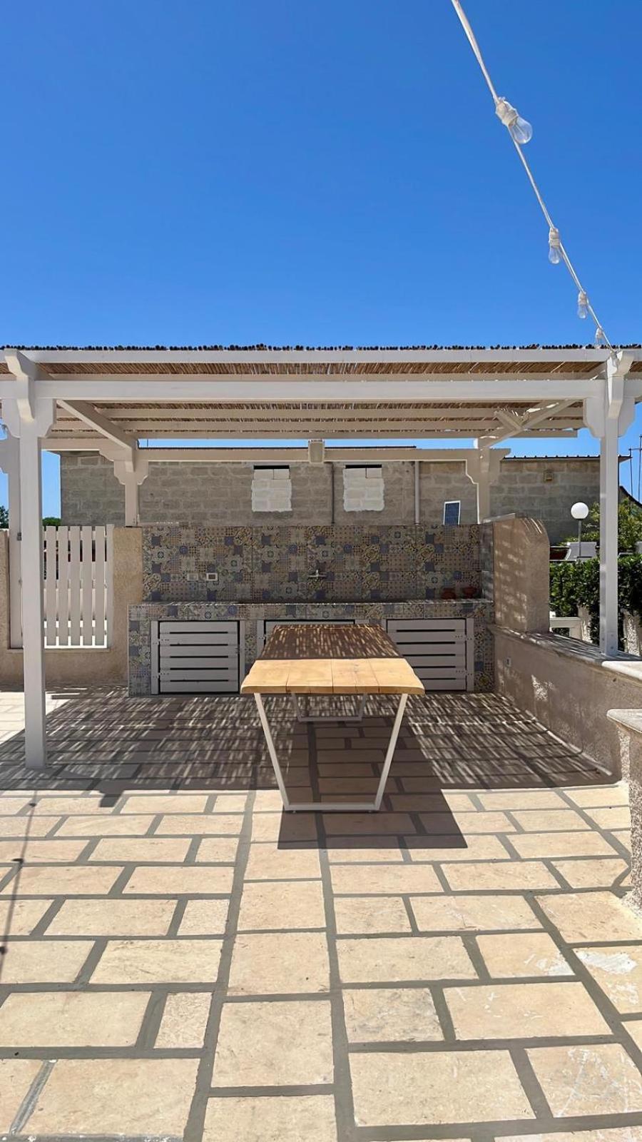 Perla Bianca Elite Villa Marina di Lizzano Exteriör bild